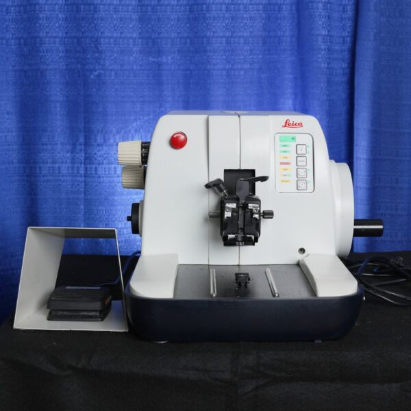 Leica Microtome 2155